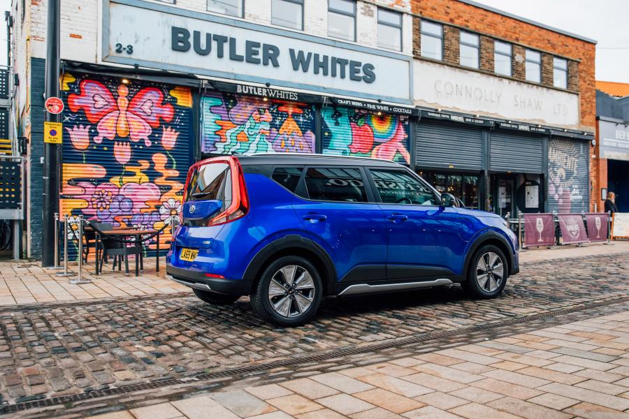  Kia Soul EV (SK3) 2019 года  (UK) (фото 31 из 40)